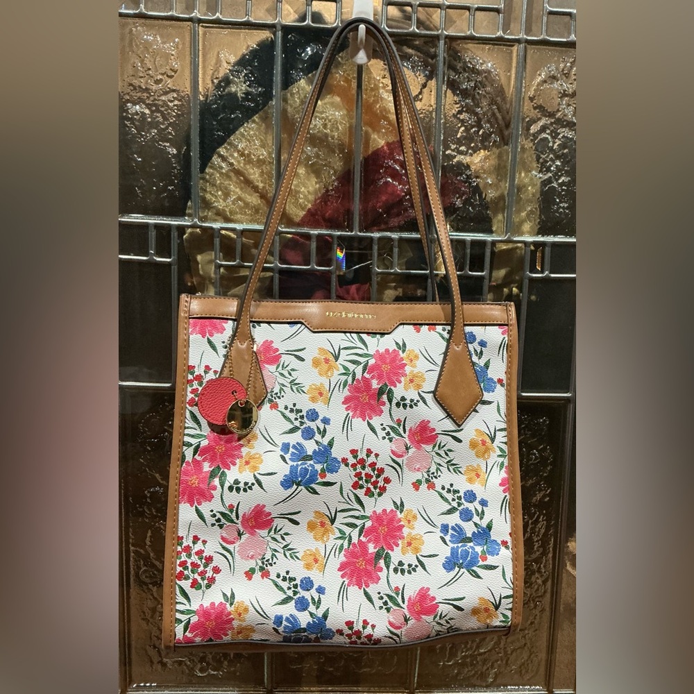 Liz Claiborne Red and Pink Tote Bag with Floral Design
